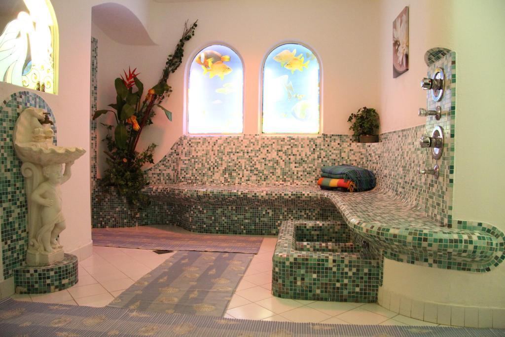 كورنايانو Hotel Waldhof المظهر الخارجي الصورة